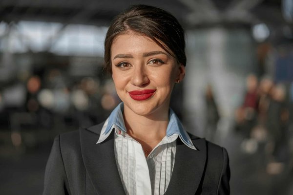 Excellence en accueil : votre hôtesse Genève